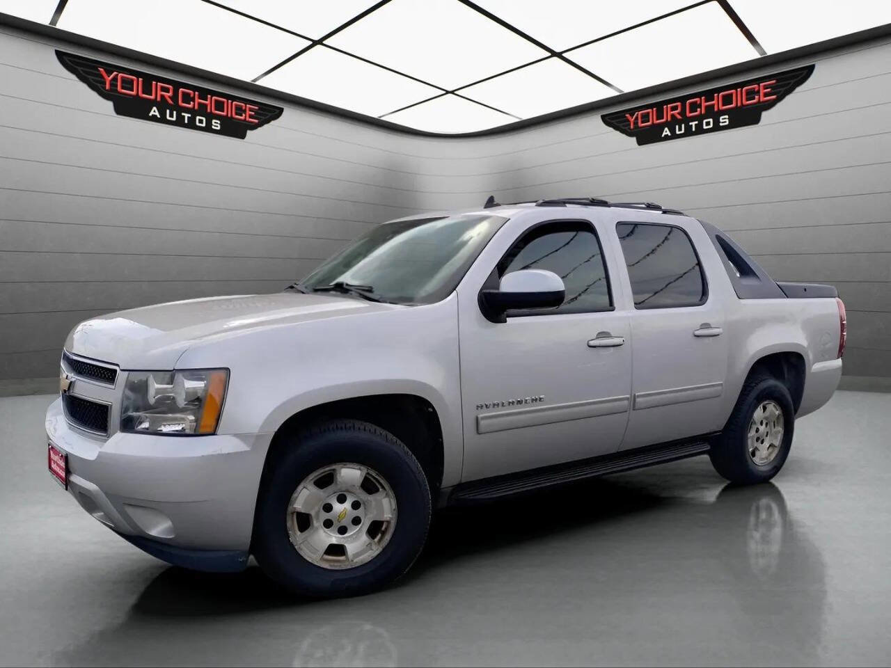 Used 2011 Chevrolet Avalanche LS w/ Convenience Package