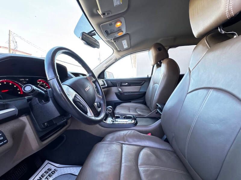 Used 2016 GMC Acadia SLT image 10