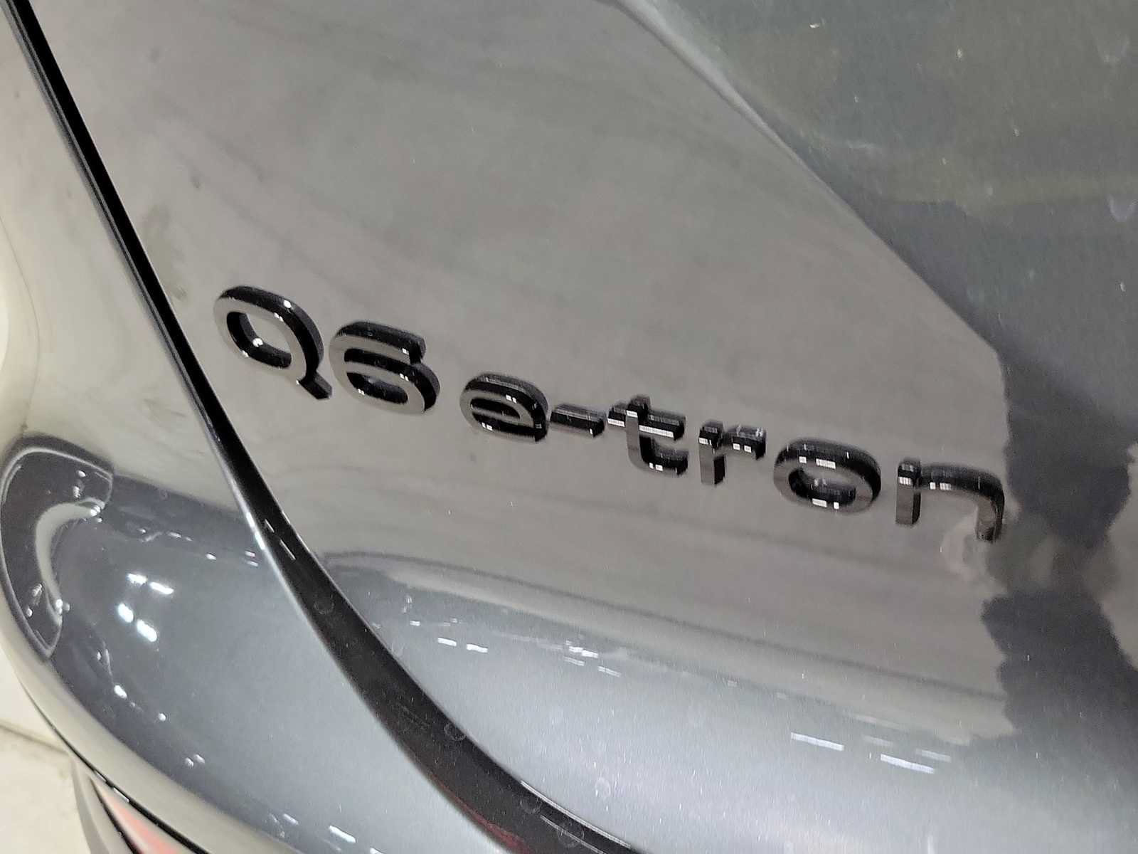 New 2027 Audi Q6 e-tron Premium Plus AWD/4WD image 9