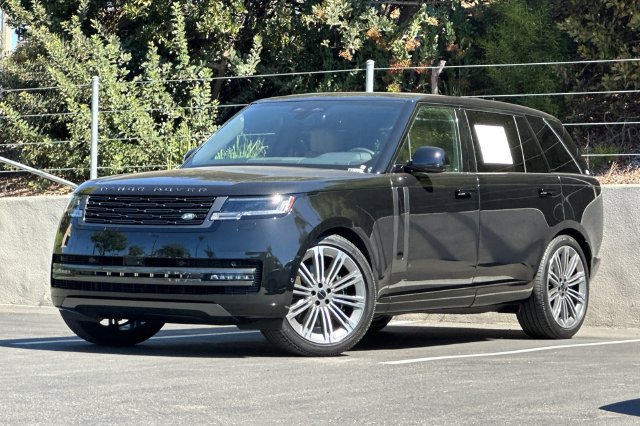Certified 2026 Land Rover Range Rover Long Wheelbase SE AWD/4WD image 1