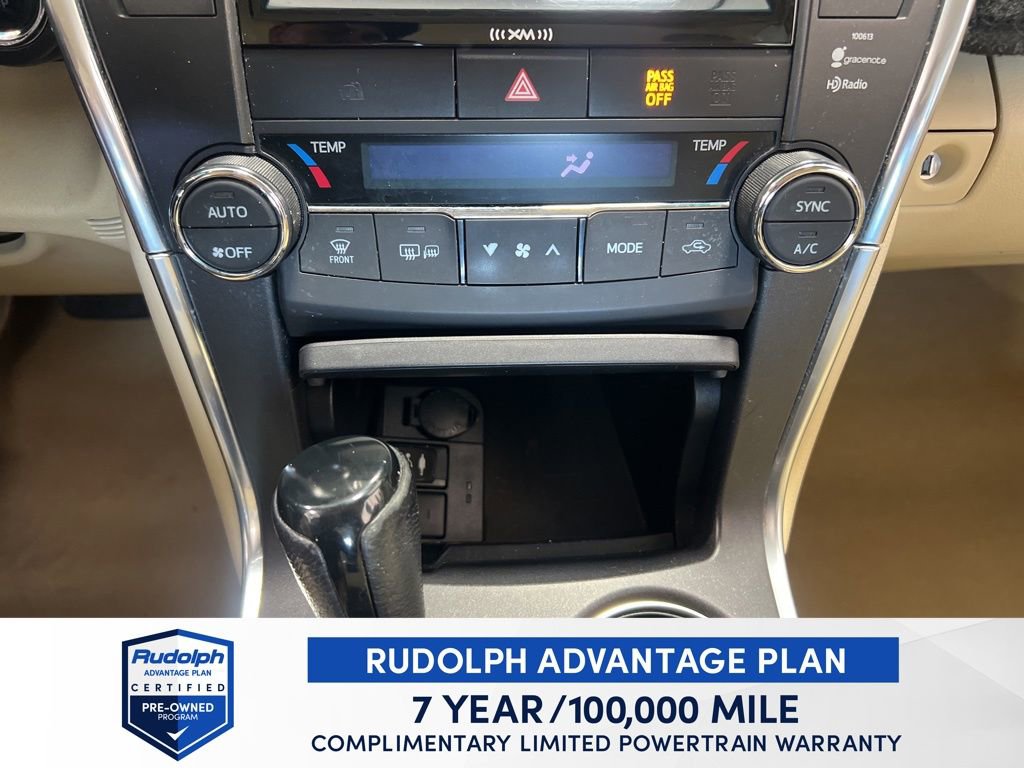 Used 2016 Toyota Camry XLE image 36