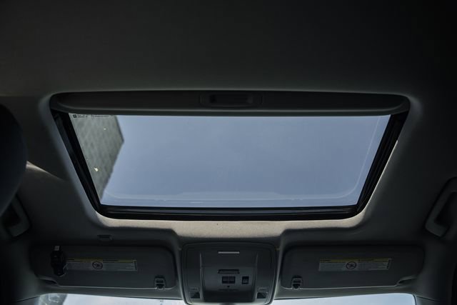 Used 2015 Chevrolet Silverado 2500 LTZ w/ Duramax Plus Package AWD/4WD image 38