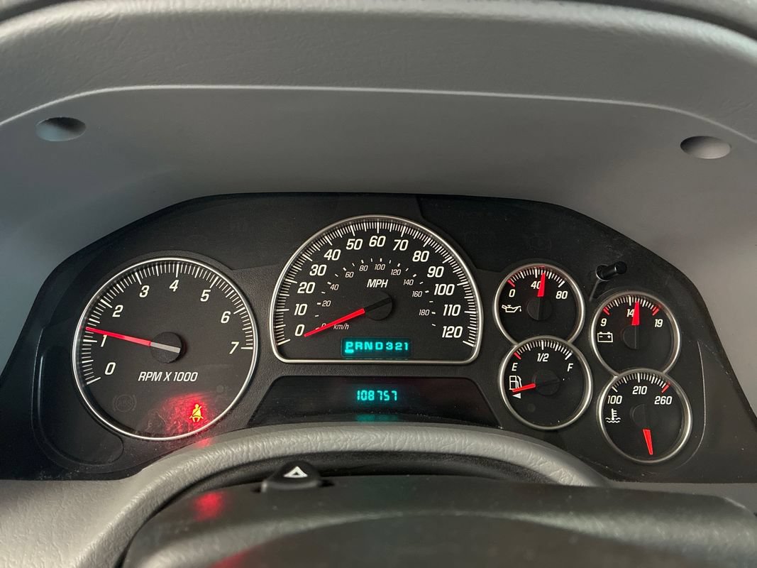 Used 2005 GMC Envoy SLE w/ Sle Preferred Equipment Group AWD/4WD image 12