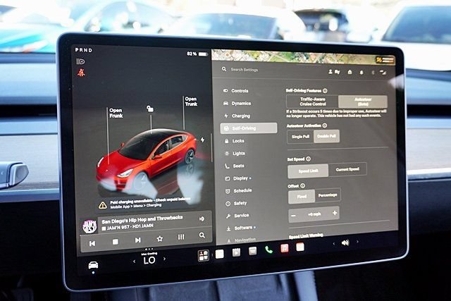 Used 2023 Tesla Model 3 Standard Range RWD image 27