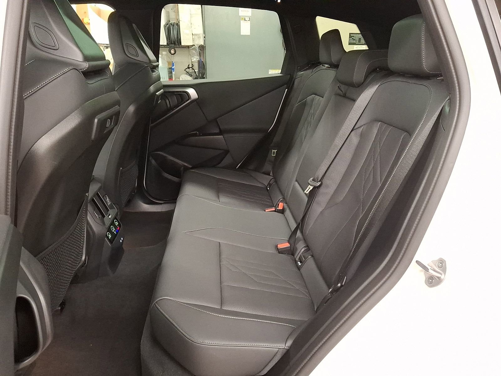 Used 2025 BMW X3 xDrive30i w/ M Sport Package image 7