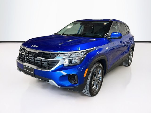Certified 2024 Kia Seltos LX AWD/4WD image 3