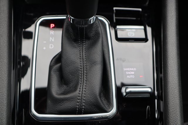 New 2026 Jeep Compass Latitude image 13