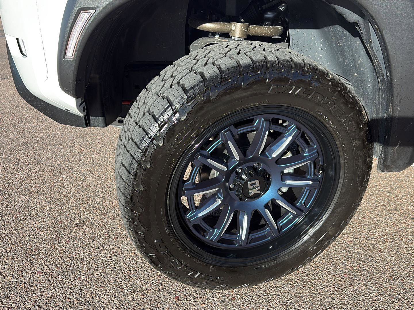 Used 2023 Nissan Frontier PRO-4X w/ Pro Convenience Package image 4