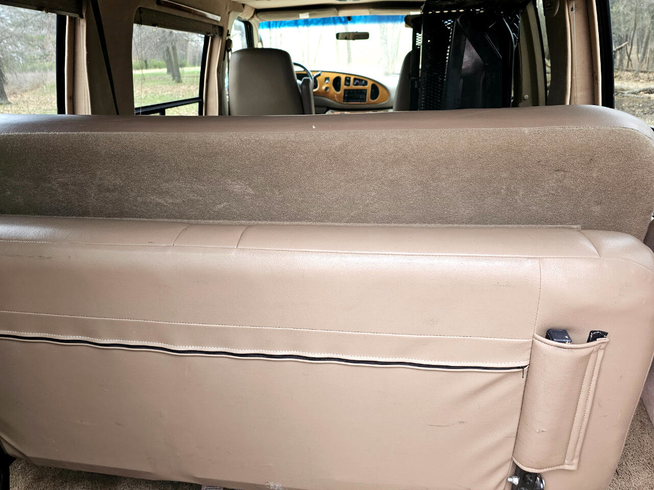 Used 2004 Ford E-250 and Econoline 250 image 23