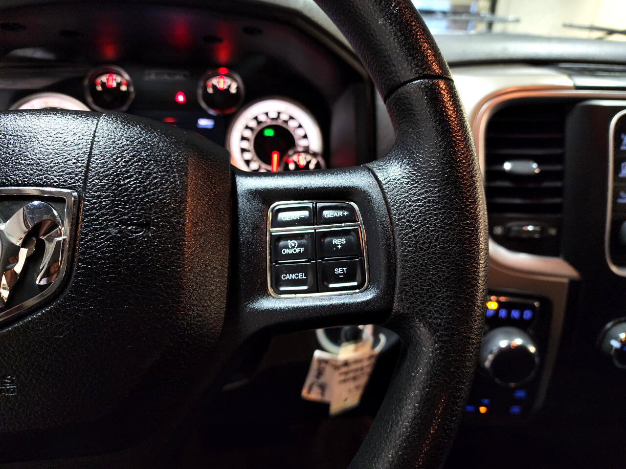 Used 2013 RAM 1500 Classic SLT w/ Premium Display Pkg image 28