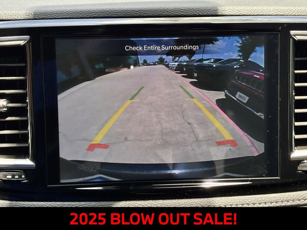 New 2025 Chrysler Pacifica Limited w/ Uconnect Theater Family Group FWD image 15