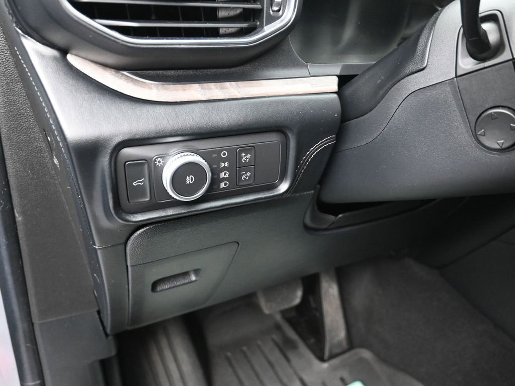 Used 2021 Ford Explorer Platinum w/ Equipment Group 601A image 13