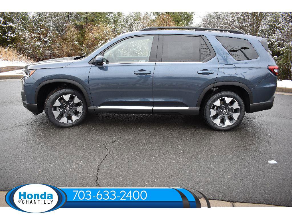 New 2026 Honda Pilot Touring image 4