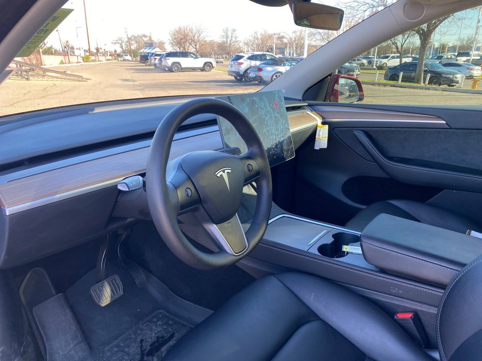 Used 2024 Tesla Model Y Long Range image 8