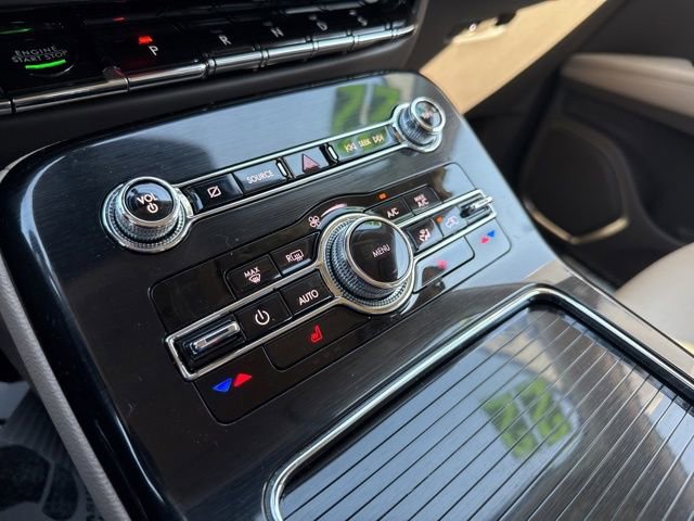 Certified 2022 Lincoln Nautilus AWD w/ Premium Package image 38