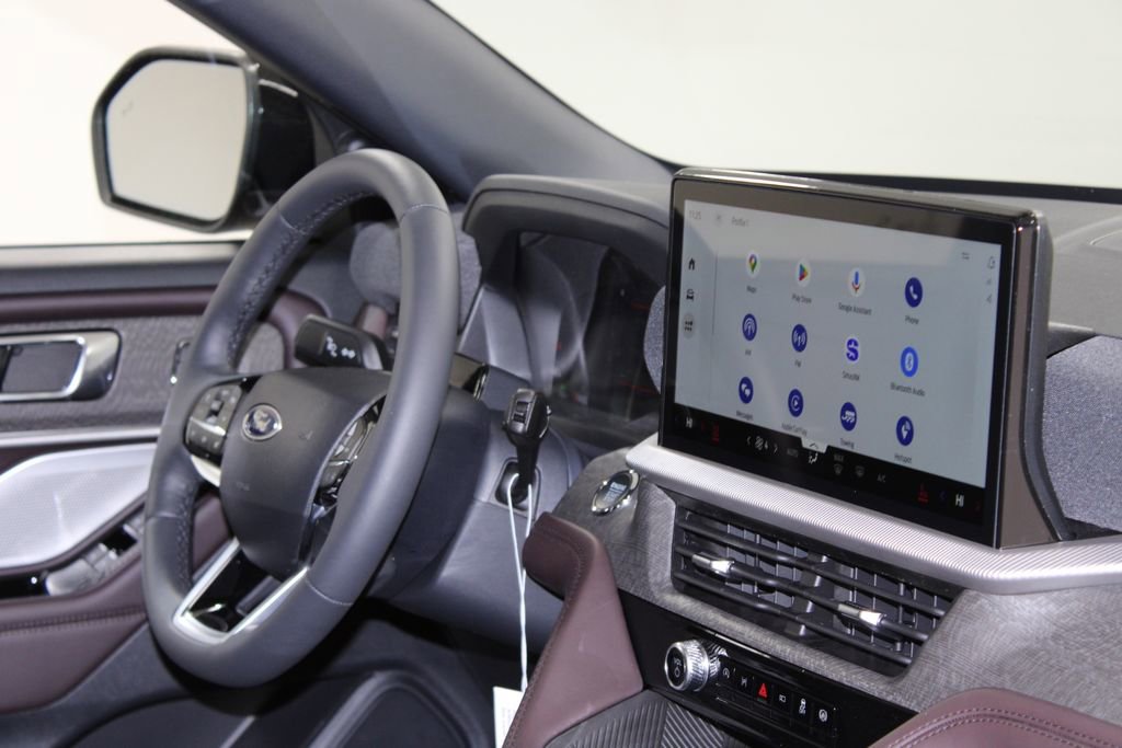 New 2026 Ford Explorer Platinum image 31