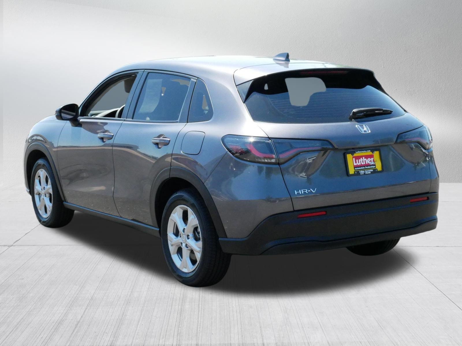 Used 2024 Honda HR-V LX image 5
