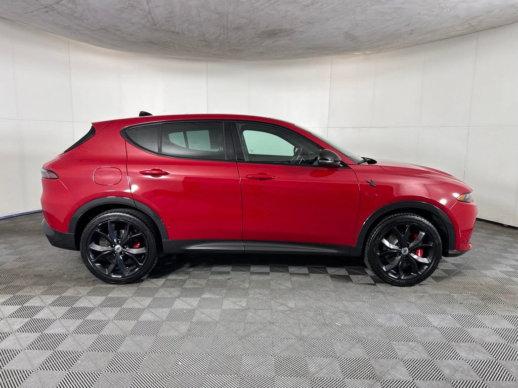 Used 2024 Dodge Hornet R/T Plus AWD/4WD image 4