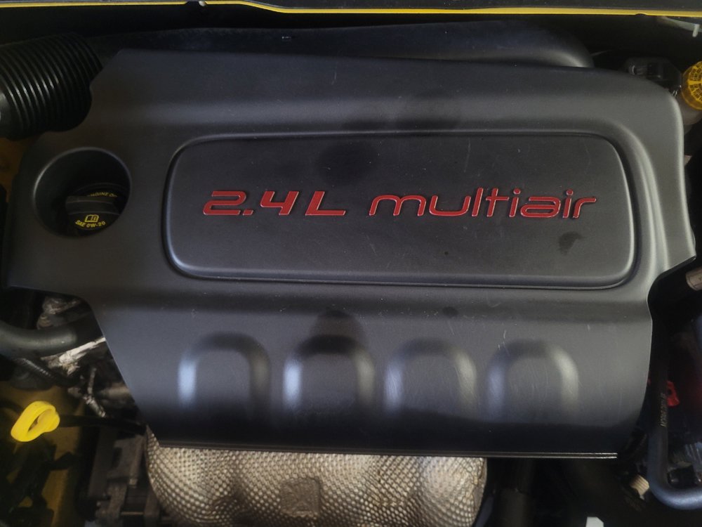 Used 2016 Jeep Renegade Latitude FWD image 30