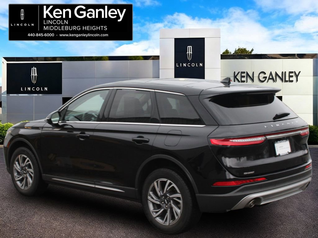 Used 2023 Lincoln Corsair AWD w/ Equipment Group 101A image 5