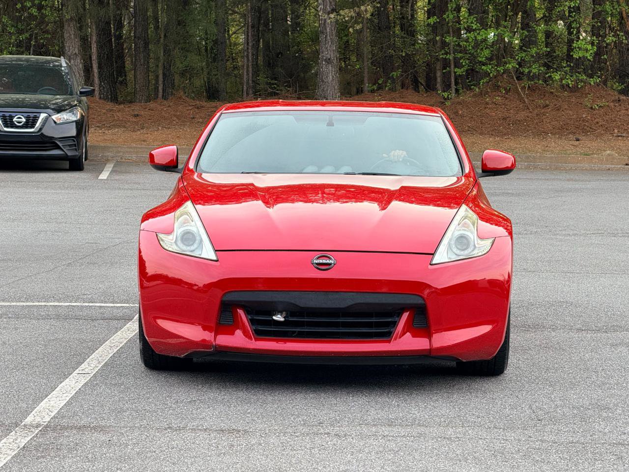 Used 2010 Nissan 370Z Touring RWD image 2