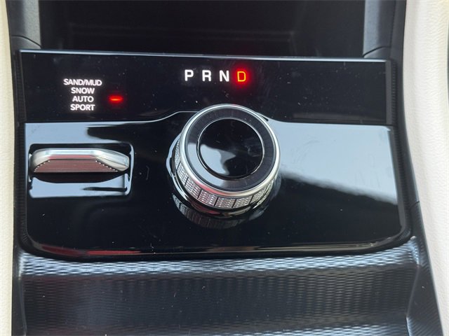 New 2025 Jeep Grand Cherokee Limited w/ Luxury Tech Group II image 38