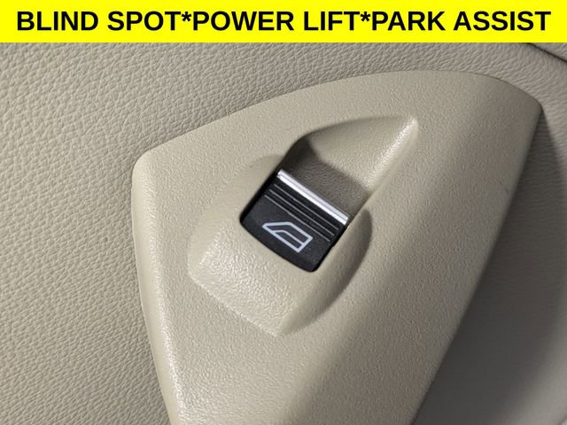 Used 2017 Ford Escape Titanium FWD image 25
