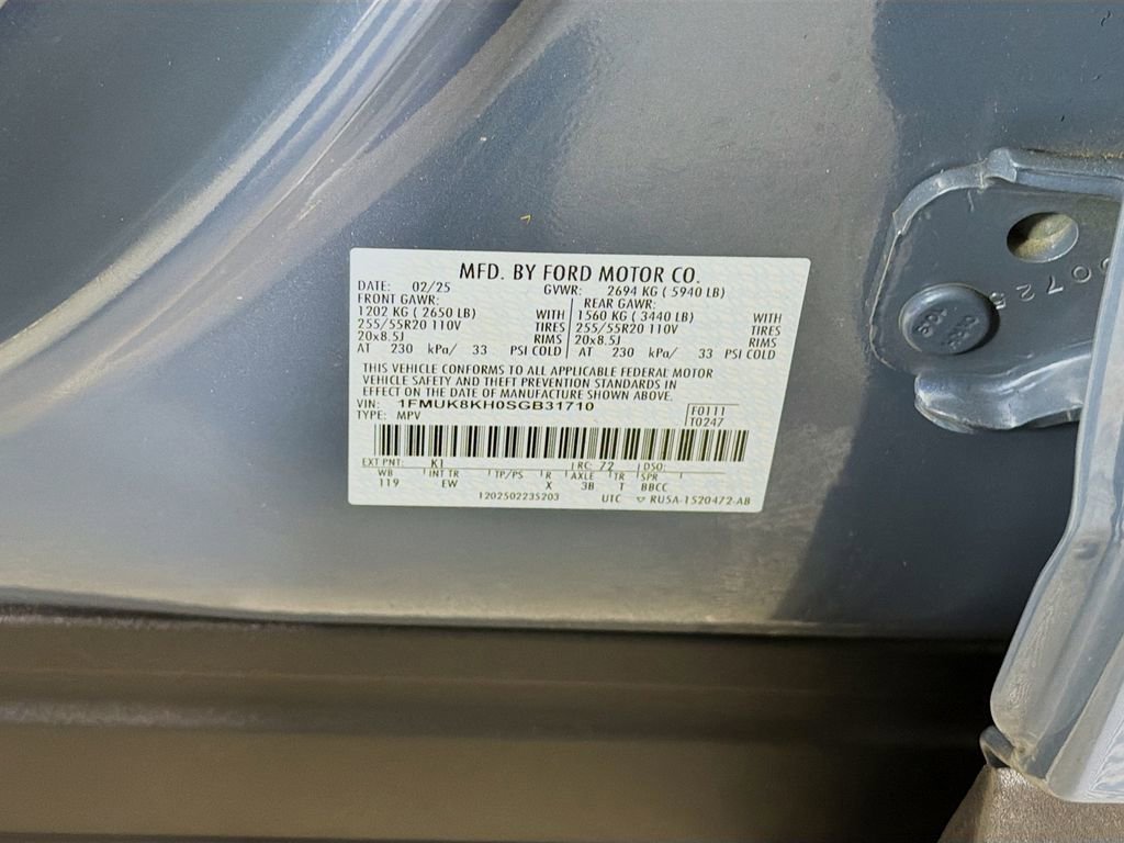 Used 2025 Ford Explorer ST-Line image 36