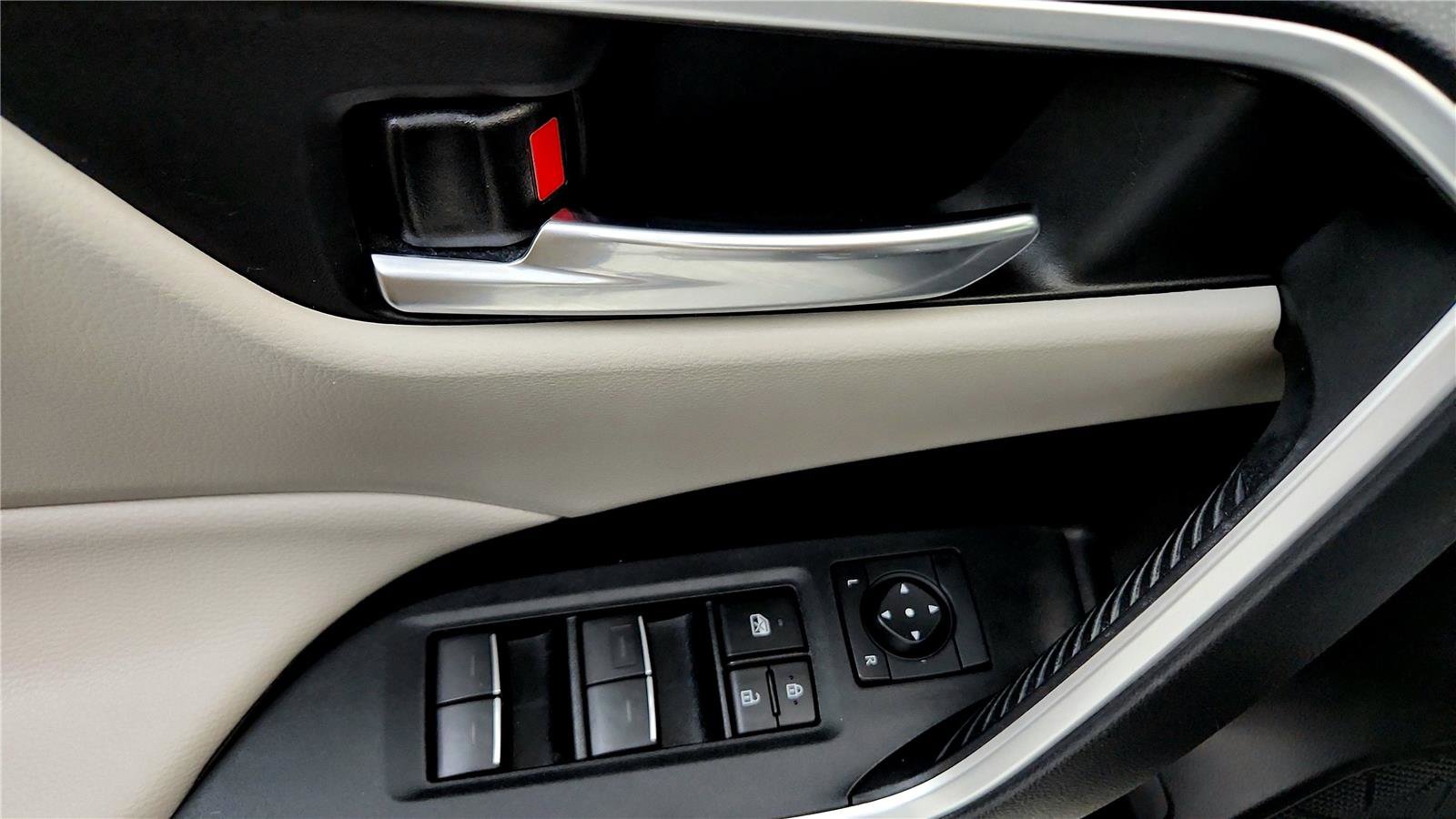 Certified 2023 Toyota RAV4 XLE w/ Convenience Package image 22