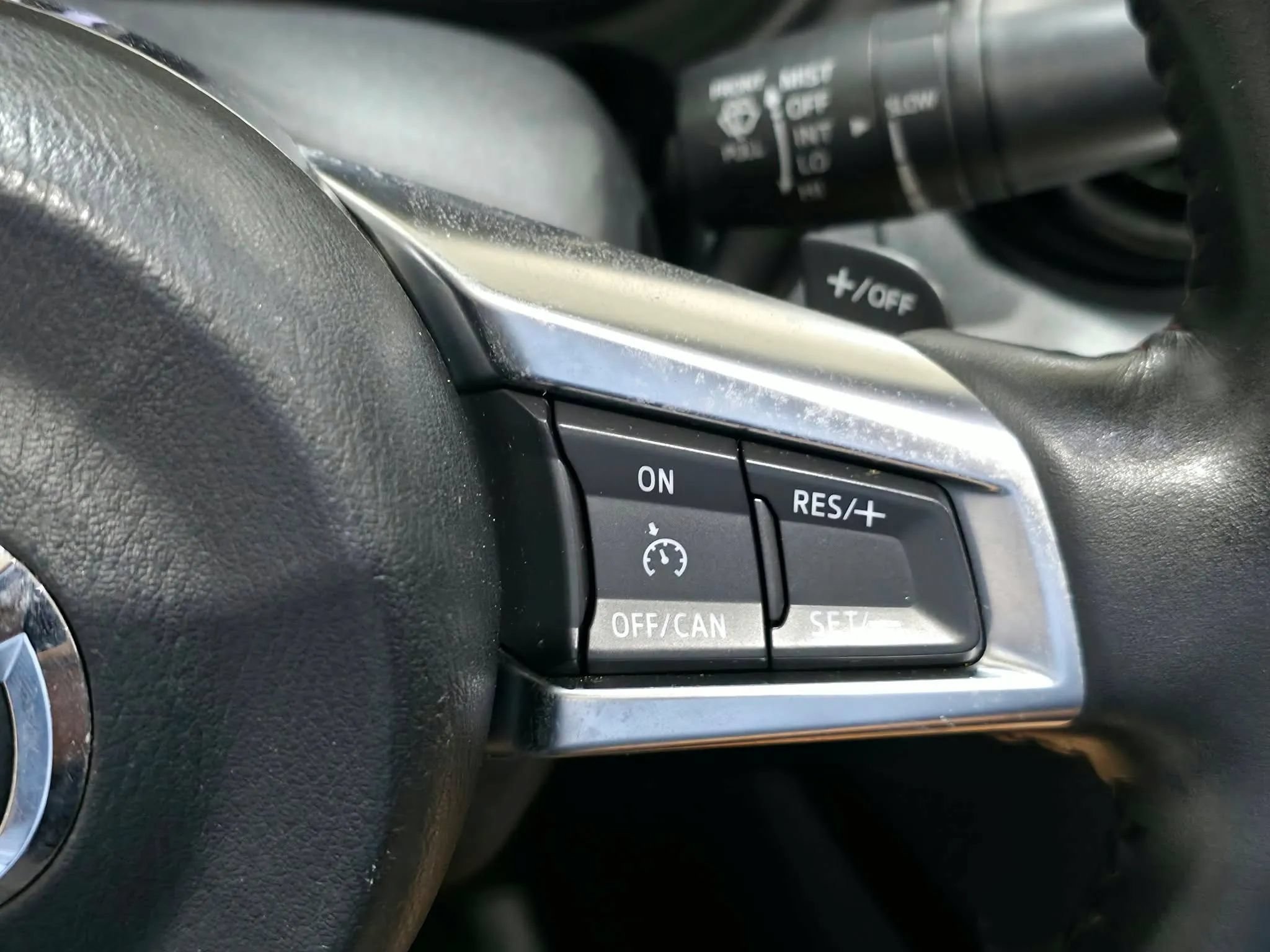 Used 2018 MAZDA MX-5 Miata Sport RWD image 15