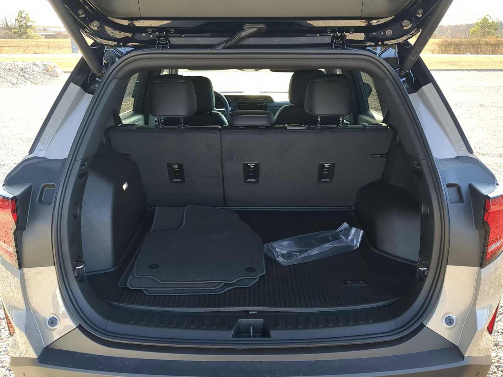 New 2026 GMC Terrain Elevation w/ Elevation Premium Package image 26