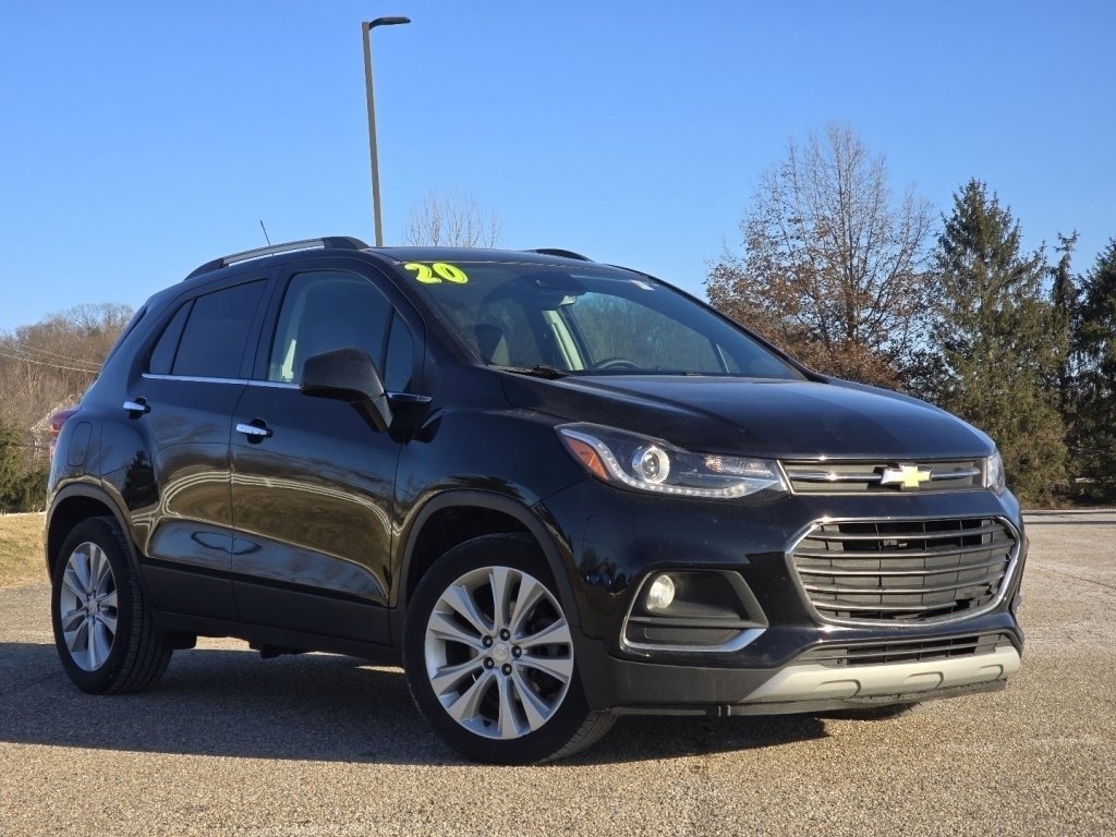Used 2020 Chevrolet Trax Premier image 2