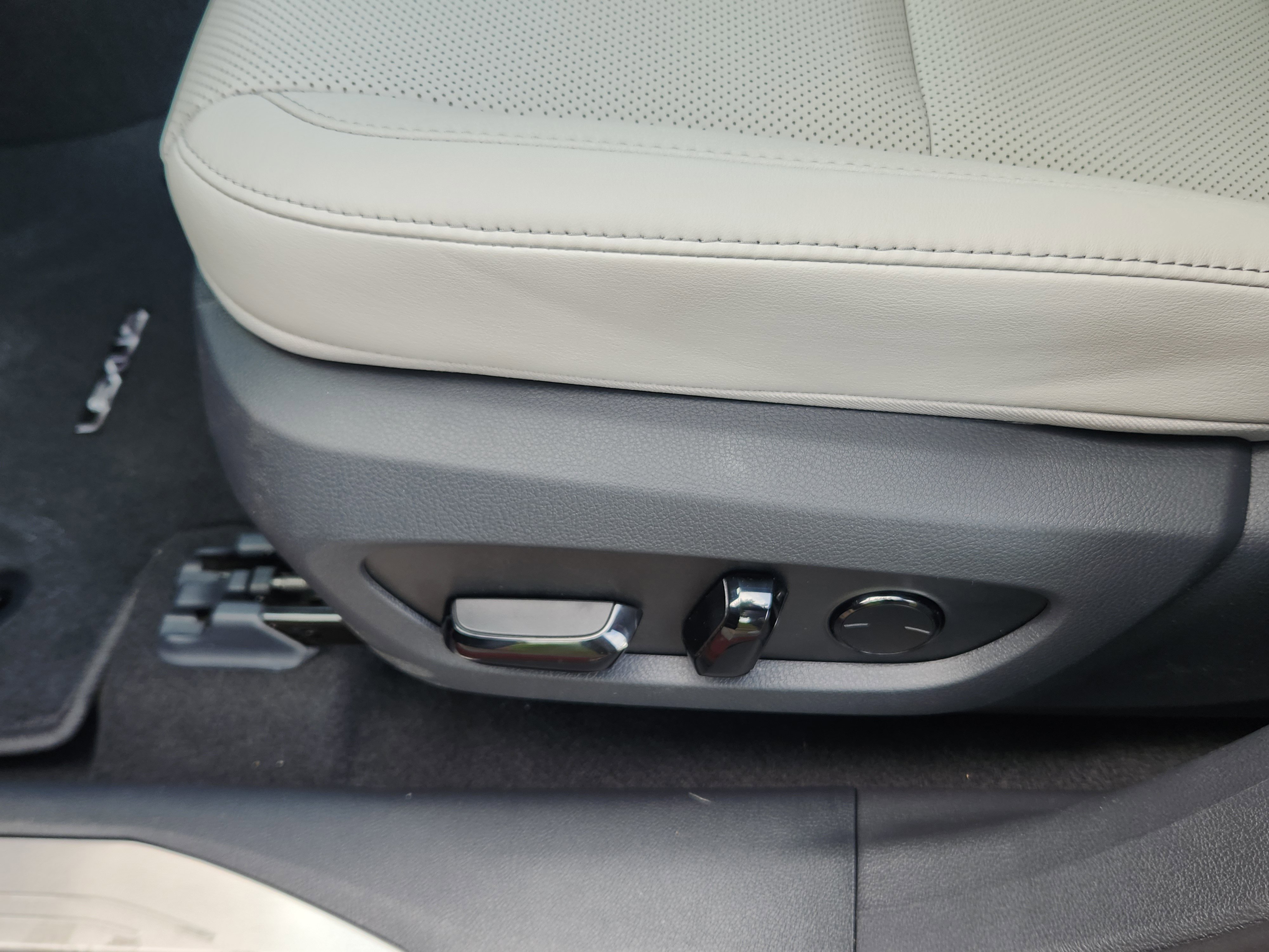 New 2026 Lexus RX 350 Premium AWD/4WD image 17