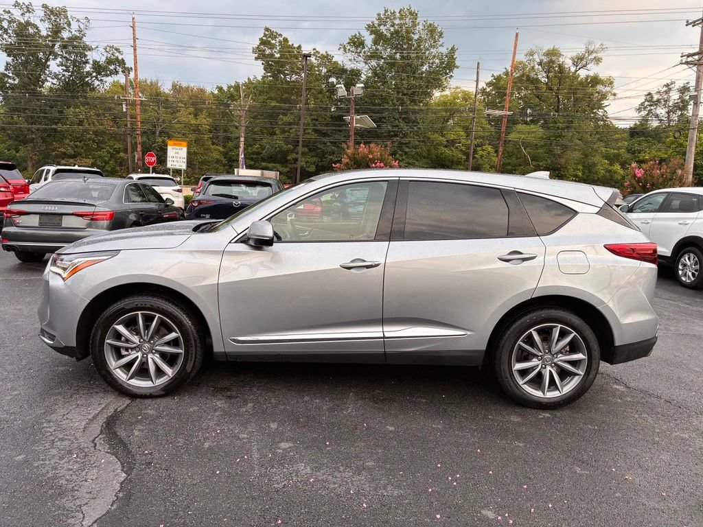 Used 2023 Acura RDX w/ Technology Package AWD/4WD image 4