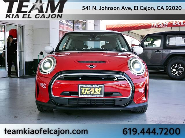 Used 2024 MINI Cooper SE FWD image 4