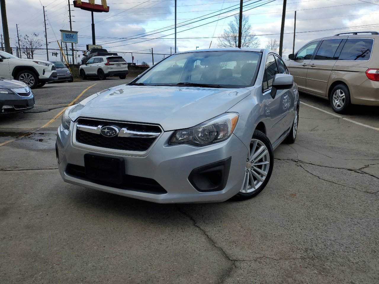 Used 2014 Subaru Impreza 2.0i Premium image 3