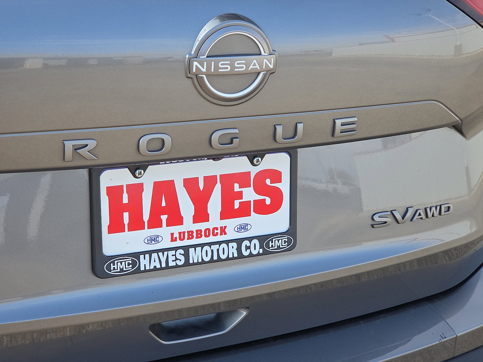 Used 2024 Nissan Rogue SV image 8