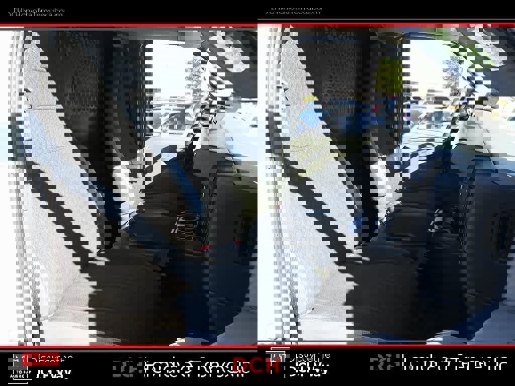 Used 2024 GMC Savana 2500 w/ Driver Convenience Package image 21