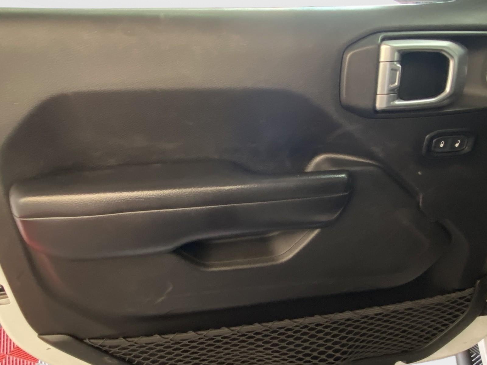 Used 2019 Jeep Wrangler Unlimited Rubicon AWD/4WD image 19