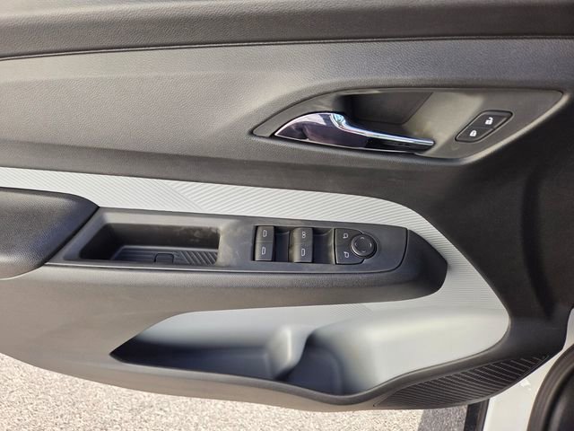 New 2027 Chevrolet Bolt RS w/ Super Cruise Package FWD image 9