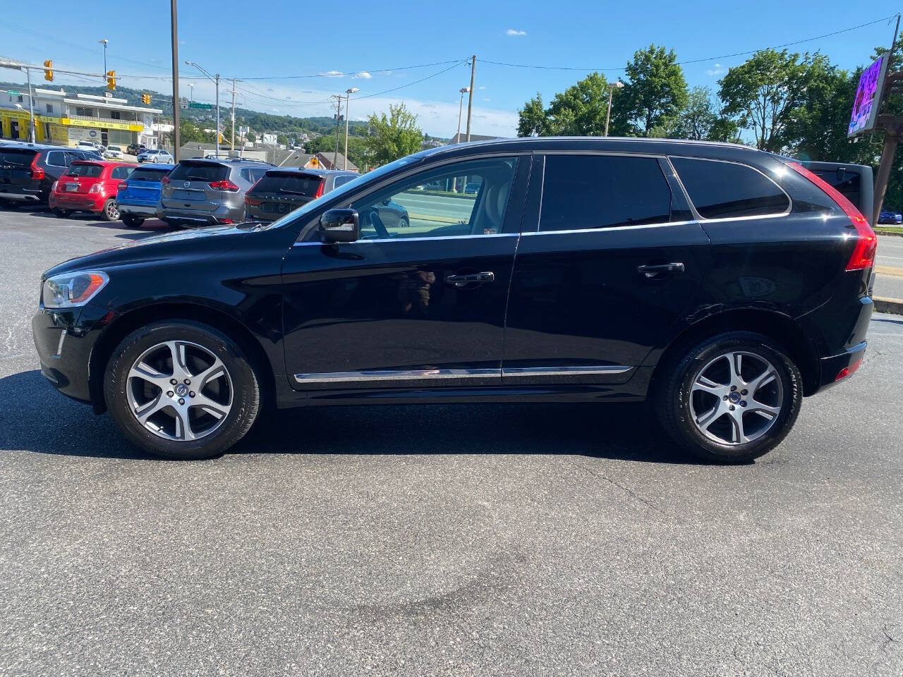 Used 2014 Volvo XC60 T6 AWD/4WD image 6