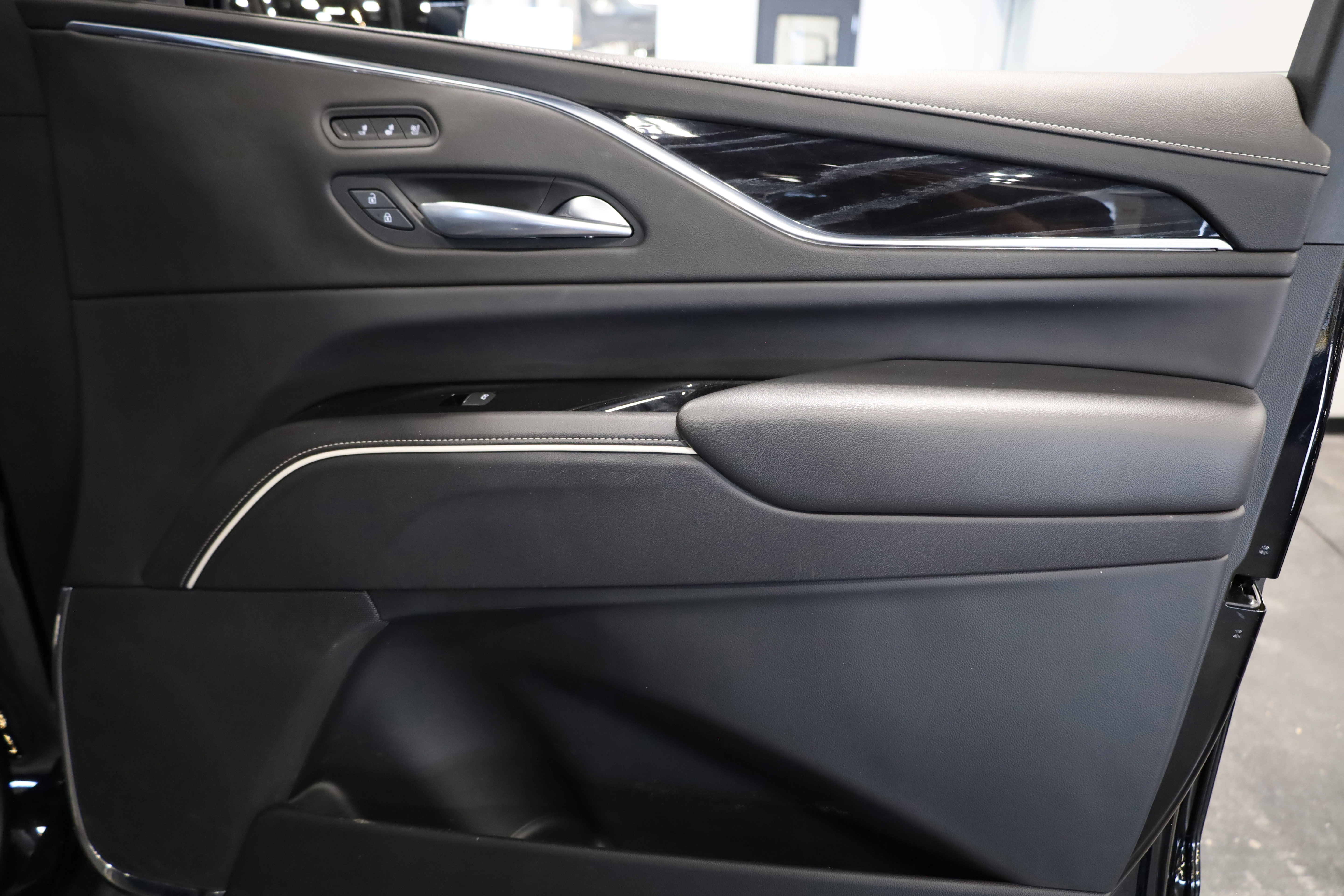 Used 2022 Cadillac Escalade Sport w/ Touring Package image 49