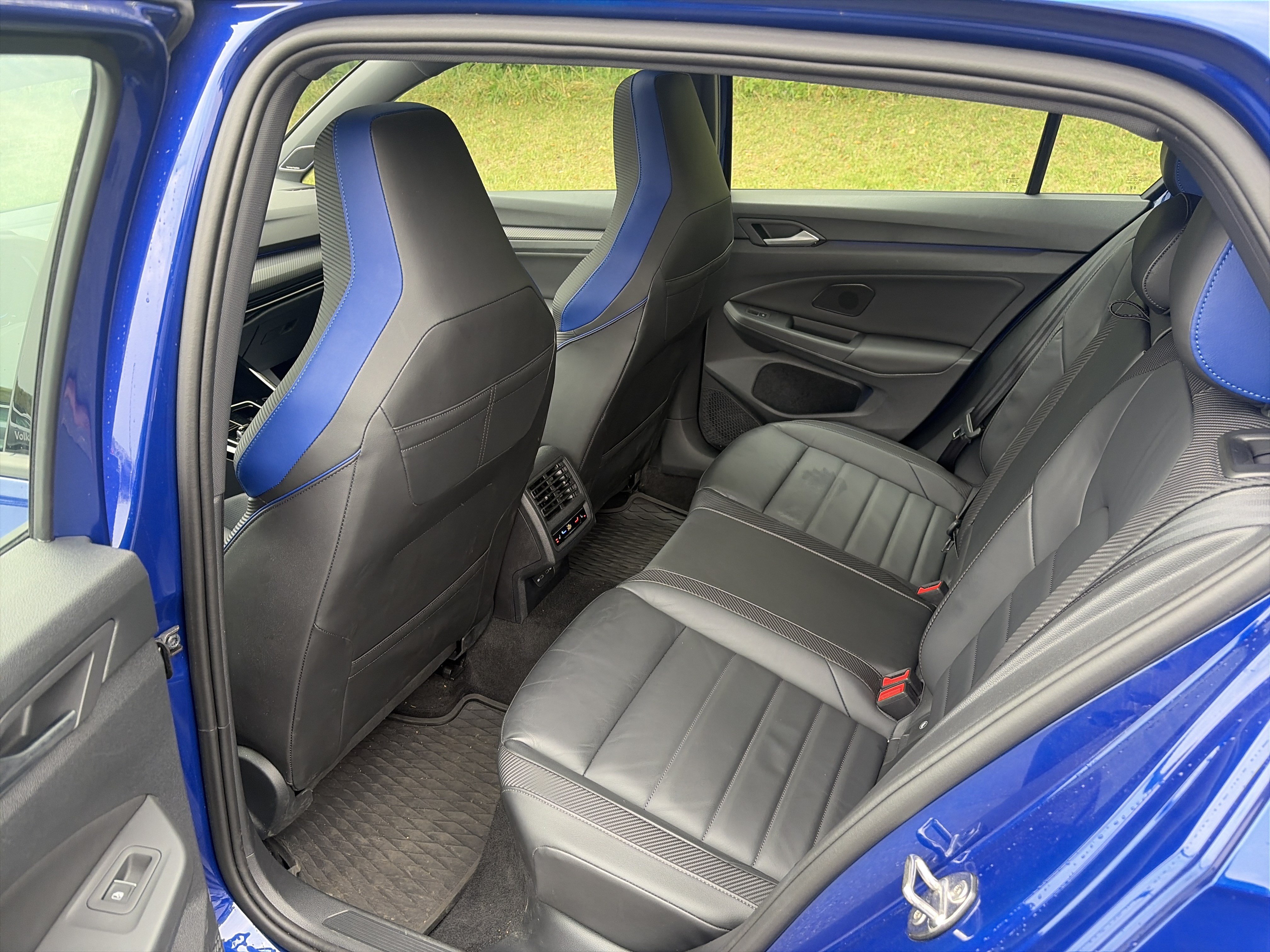 Used 2024 Volkswagen Golf R AWD/4WD image 21