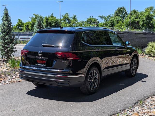 Used 2023 Volkswagen Tiguan SE AWD/4WD image 5