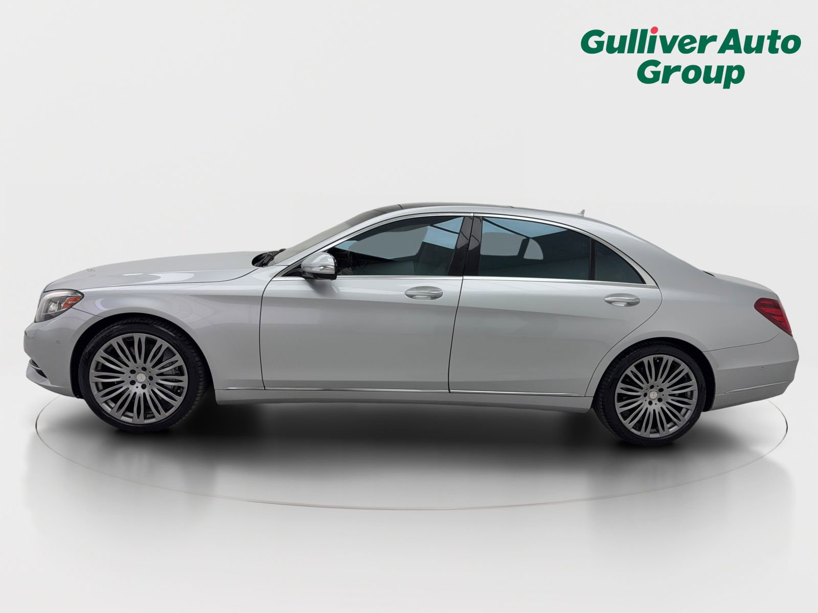 Used 2015 Mercedes-Benz S 550 Sedan image 3