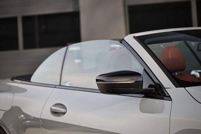 Used 2024 BMW 440i xDrive Convertible image 3