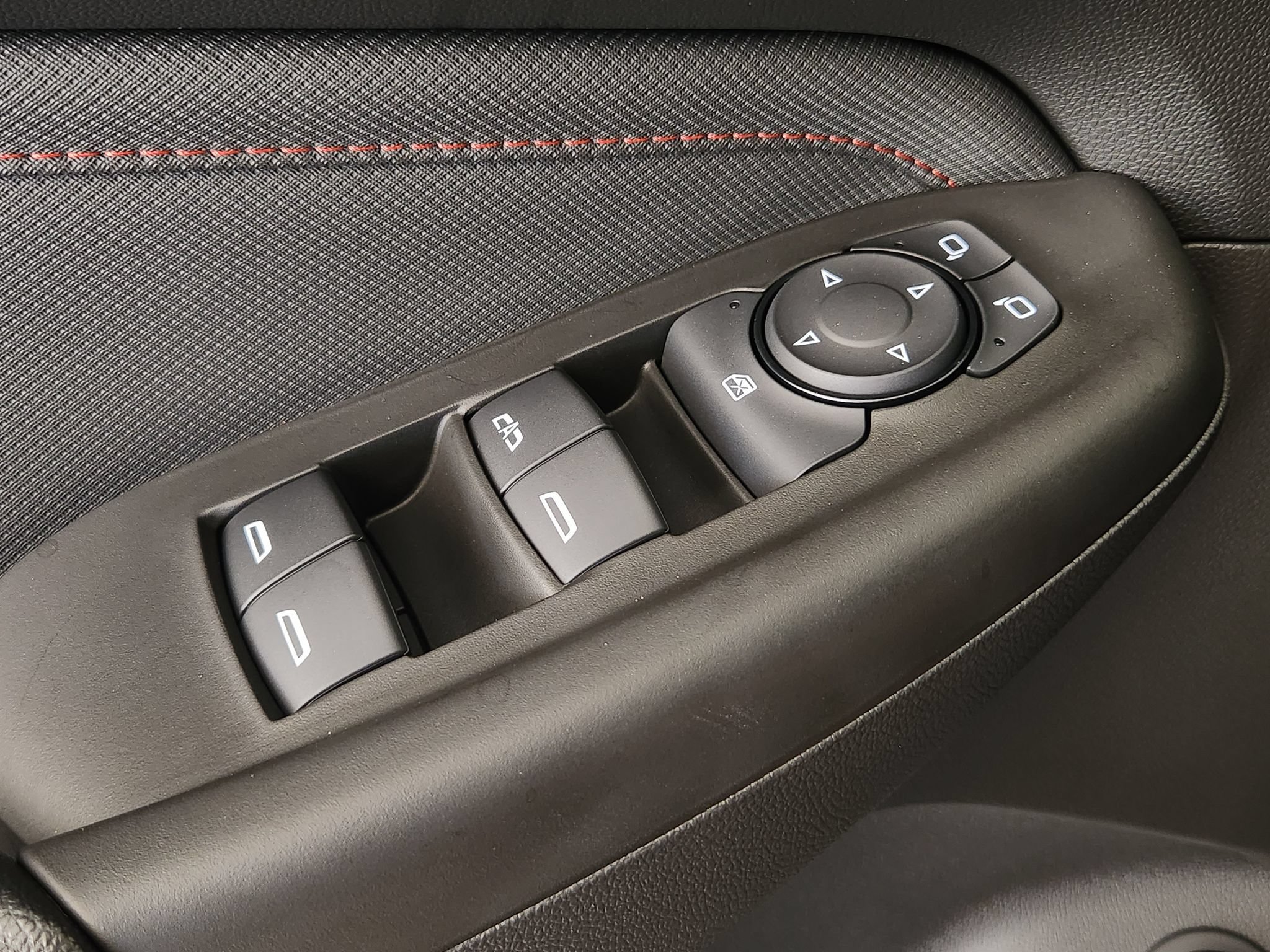 New 2026 Chevrolet TrailBlazer RS w/ Convenience Package FWD image 22
