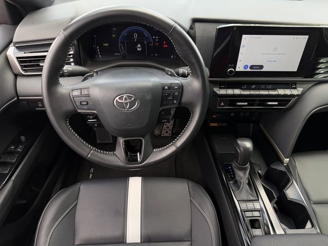 Certified 2025 Toyota Camry SE w/ Convenience Package image 12