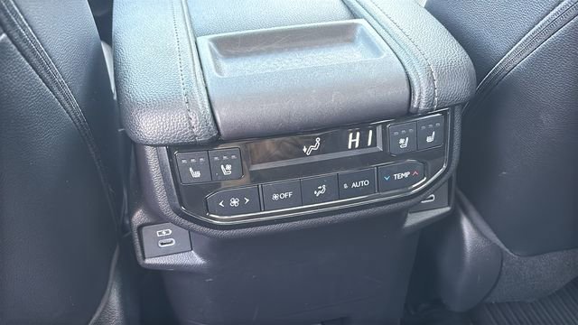 Used 2025 Toyota Grand Highlander AWD Hybrid image 9
