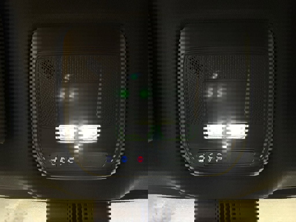 New 2026 Chevrolet Silverado EV LT image 21